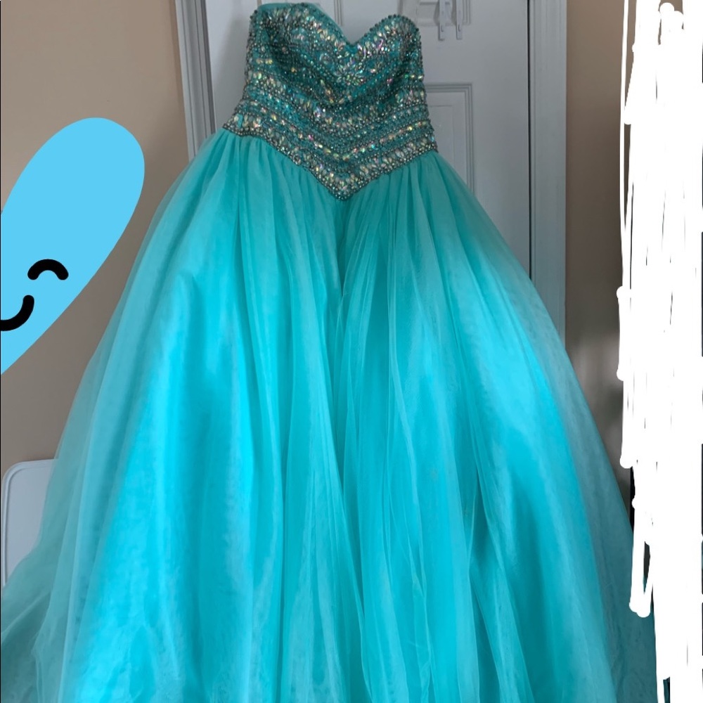 Quince dress.